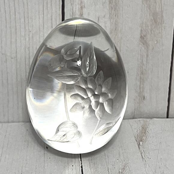 Clear Crystal Glass Paperweight w/ Etched Flowers- Egg Shaped - 3"L x 2"W - Picture 2 of 5